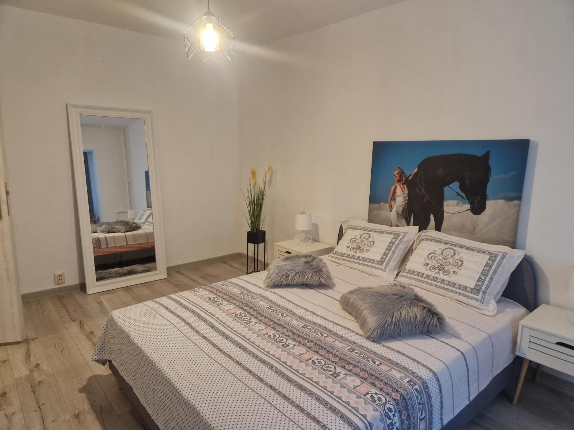 Apartament De Lux Craiova Exterior foto
